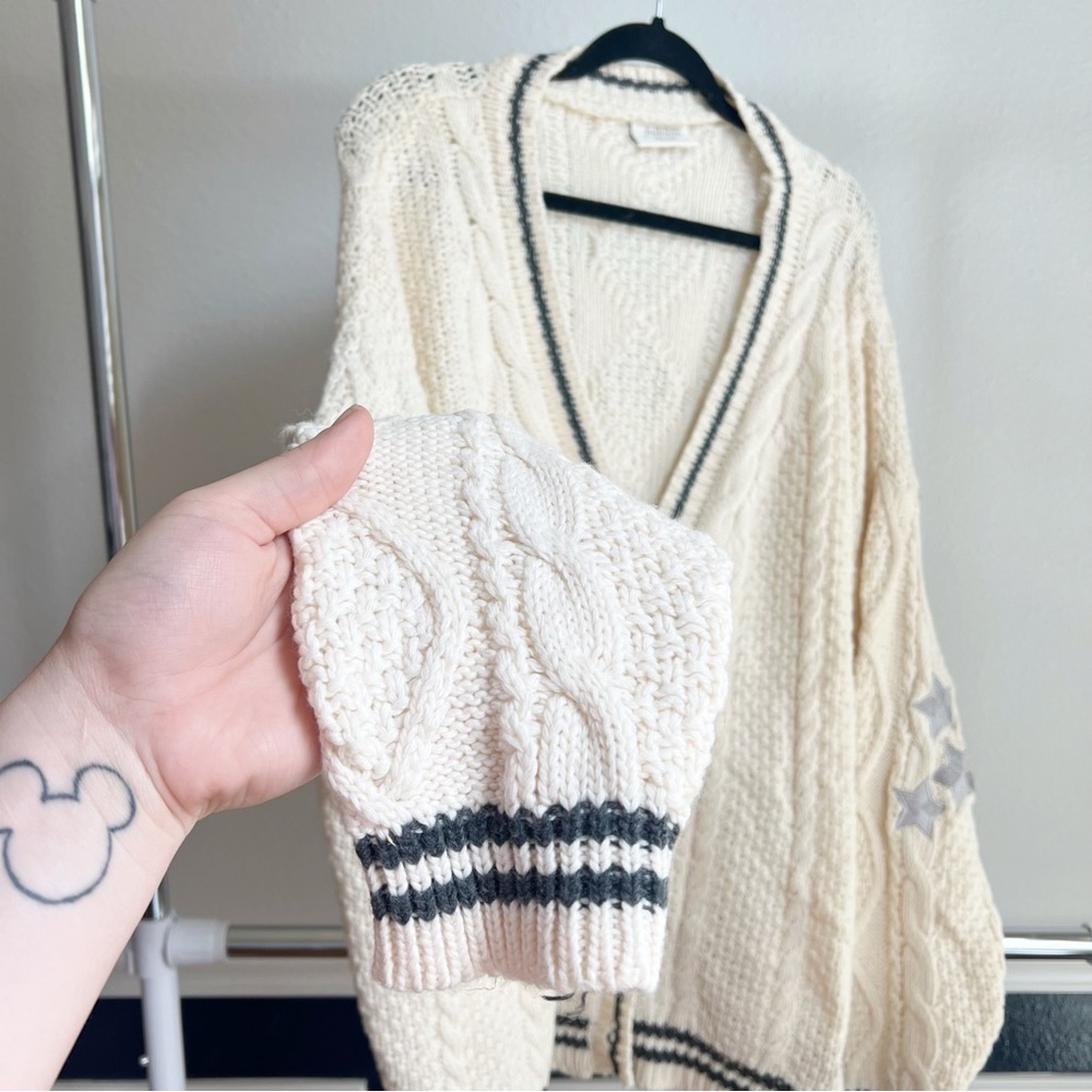 Taylor Swift 2024 Folklore Album Cardigan XL/2XL - Picture 4 of 13